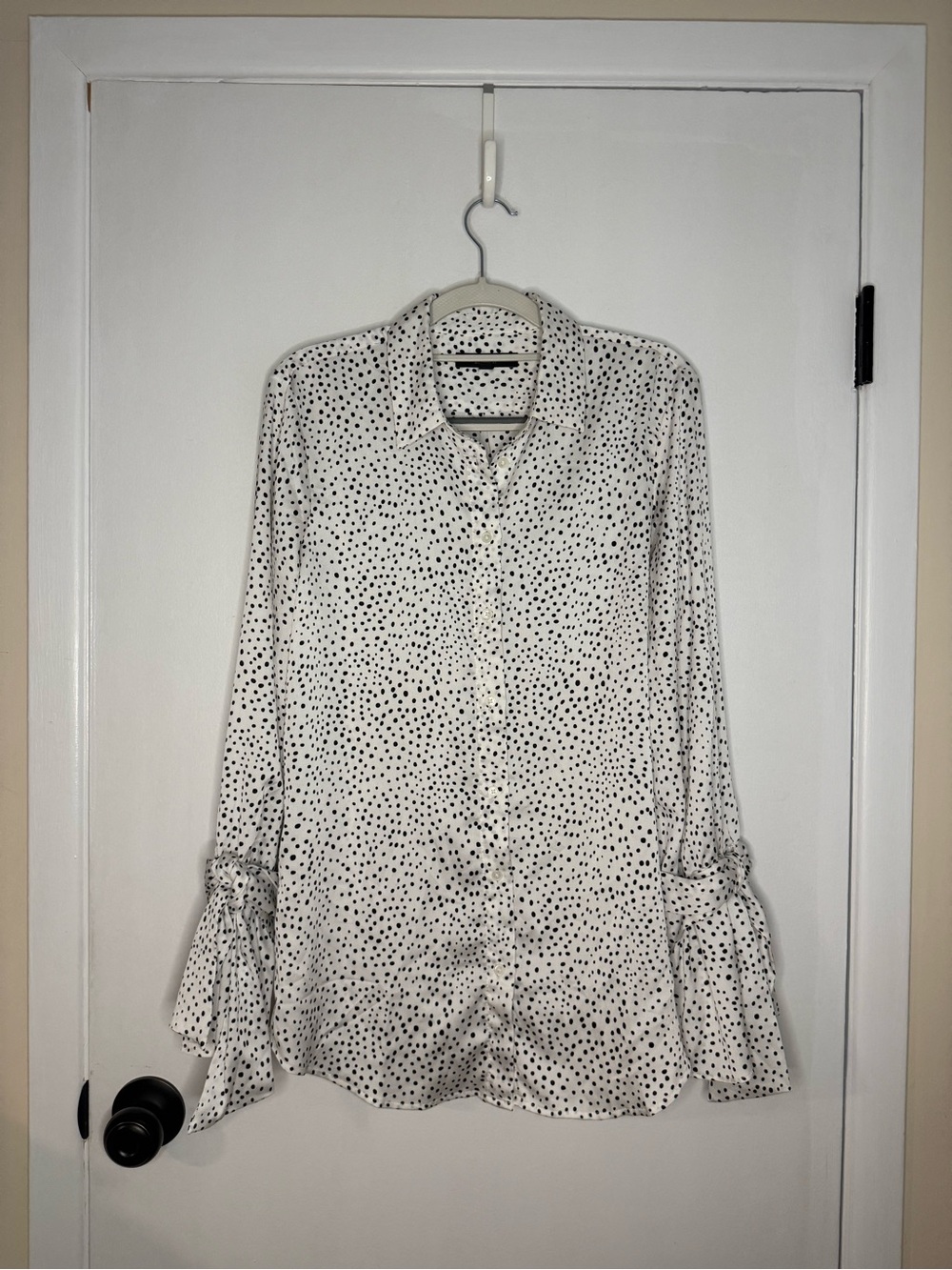 Banana Republic “Dillon Shirt” with Black Dot Print and flared sleeves